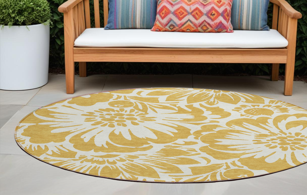 8' Round Gold And White Round Floral Washable Non Skid Indoor Outdoor Area Rug
