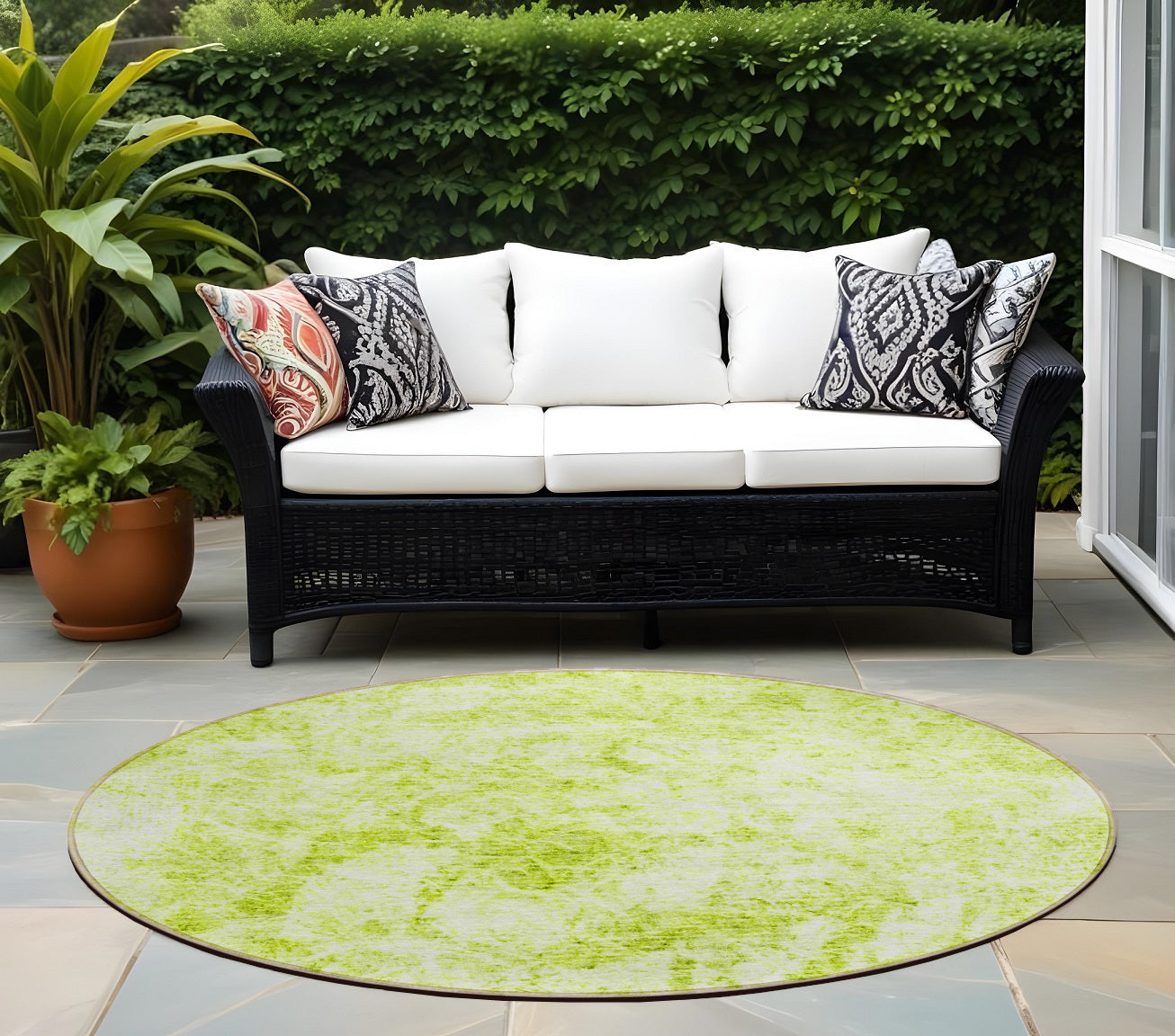 8' Round Lime Green Round Abstract Washable Non Skid Indoor Outdoor Area Rug