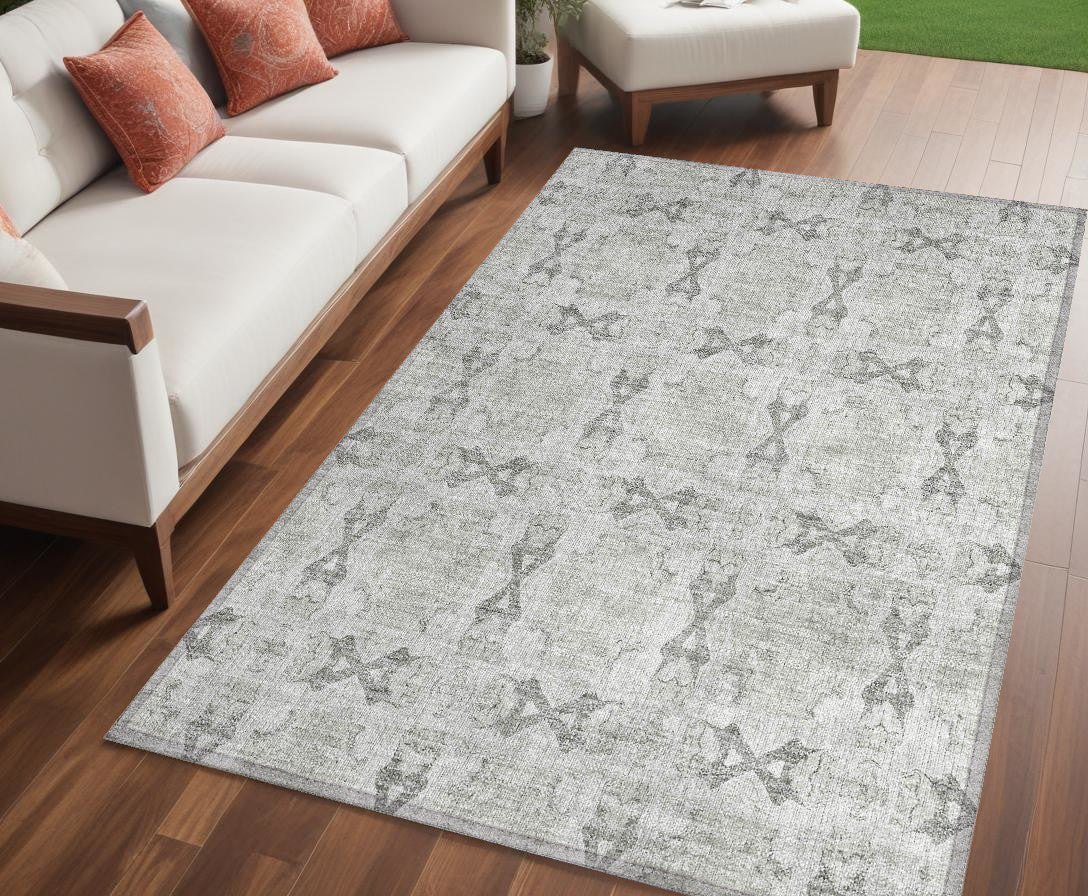 5' X 8' Ivory And Gray Floral Medallion Washable Non Skid Indoor Outdoor Area Rug