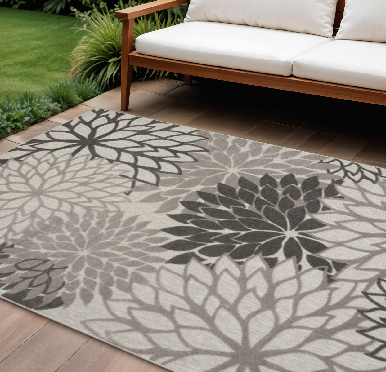 9 X 12 Gray And Silver Floral Indoor Outdoor Area Rug