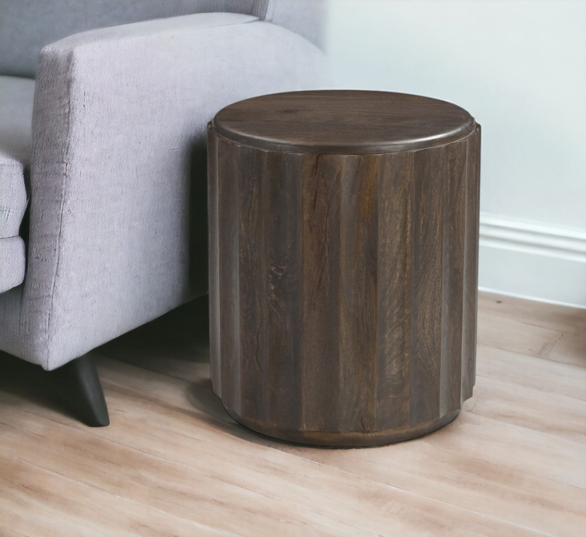 23'' Brown Distressed Solid Wood Round Scalloped Drum End Table