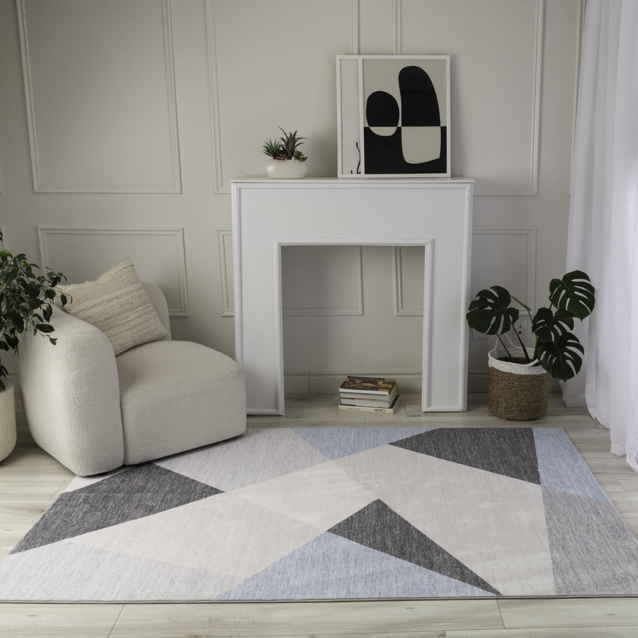 4' X 6' Blue and Gray Geometric Area Rug