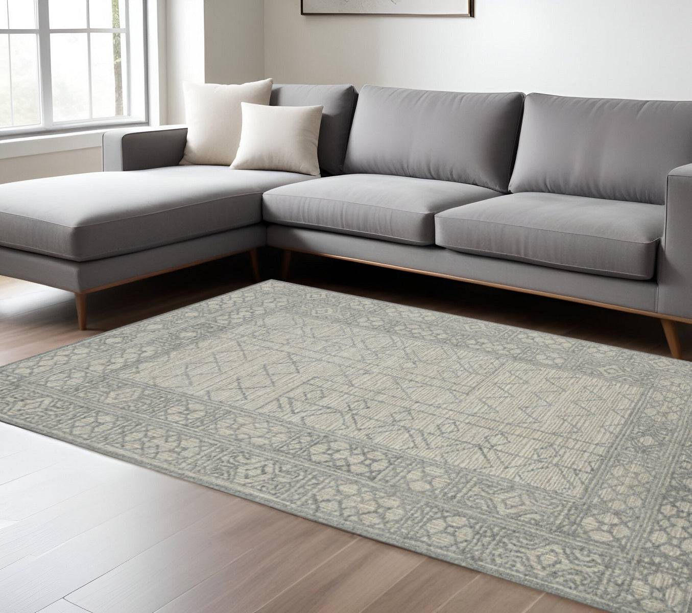 9 X 13 Gray And Ivory Wool Southwestern Hand Hooked Area Rug