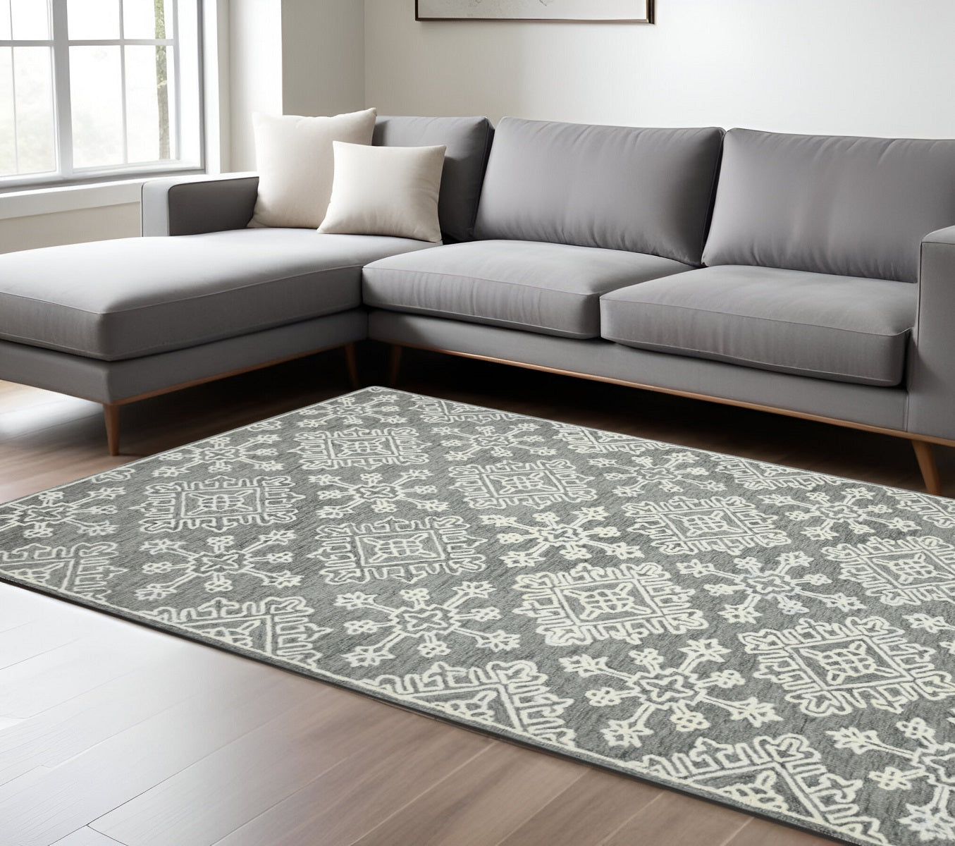 8 X 10 Gray And Ivory Wool Oriental Hand Hooked Area Rug