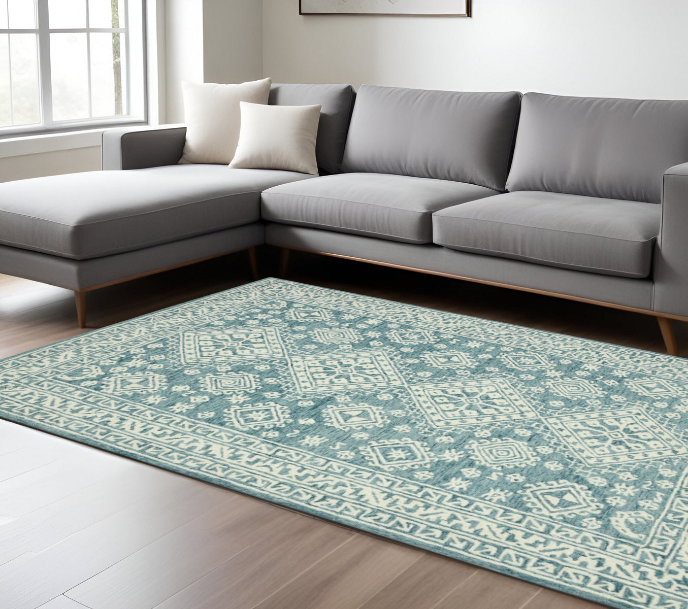 8 X 11 Aqua And Ivory Wool Oriental Hand Hooked Area Rug
