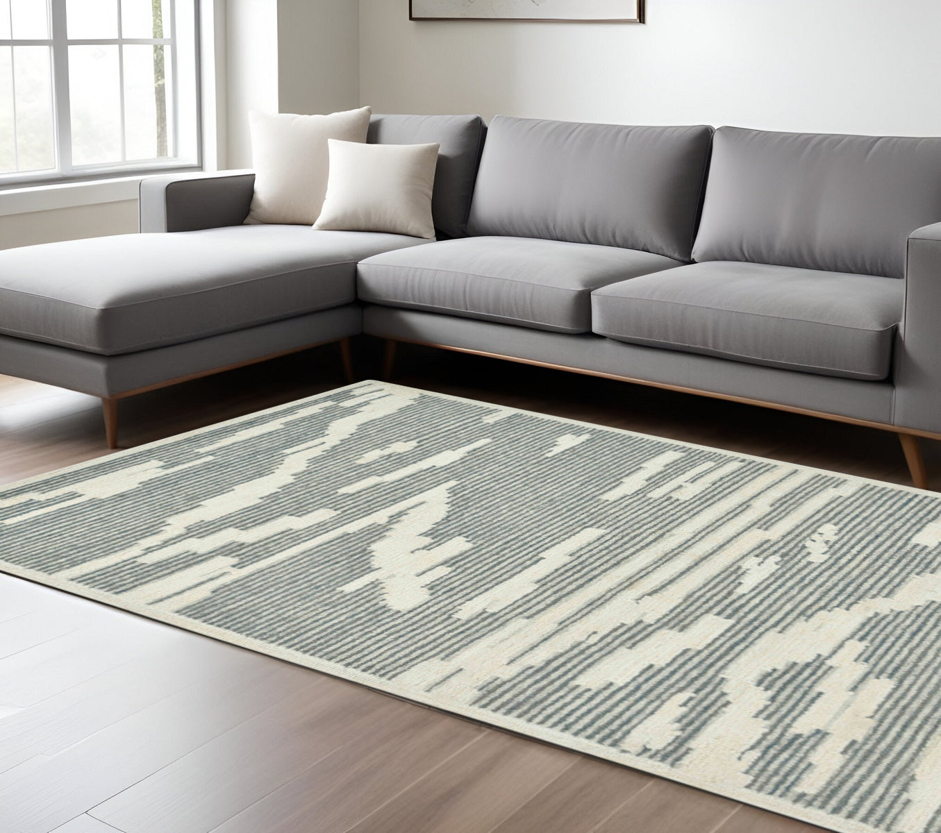 9 X 13 Gray And Ivory Wool Abstract Hand Hooked Area Rug
