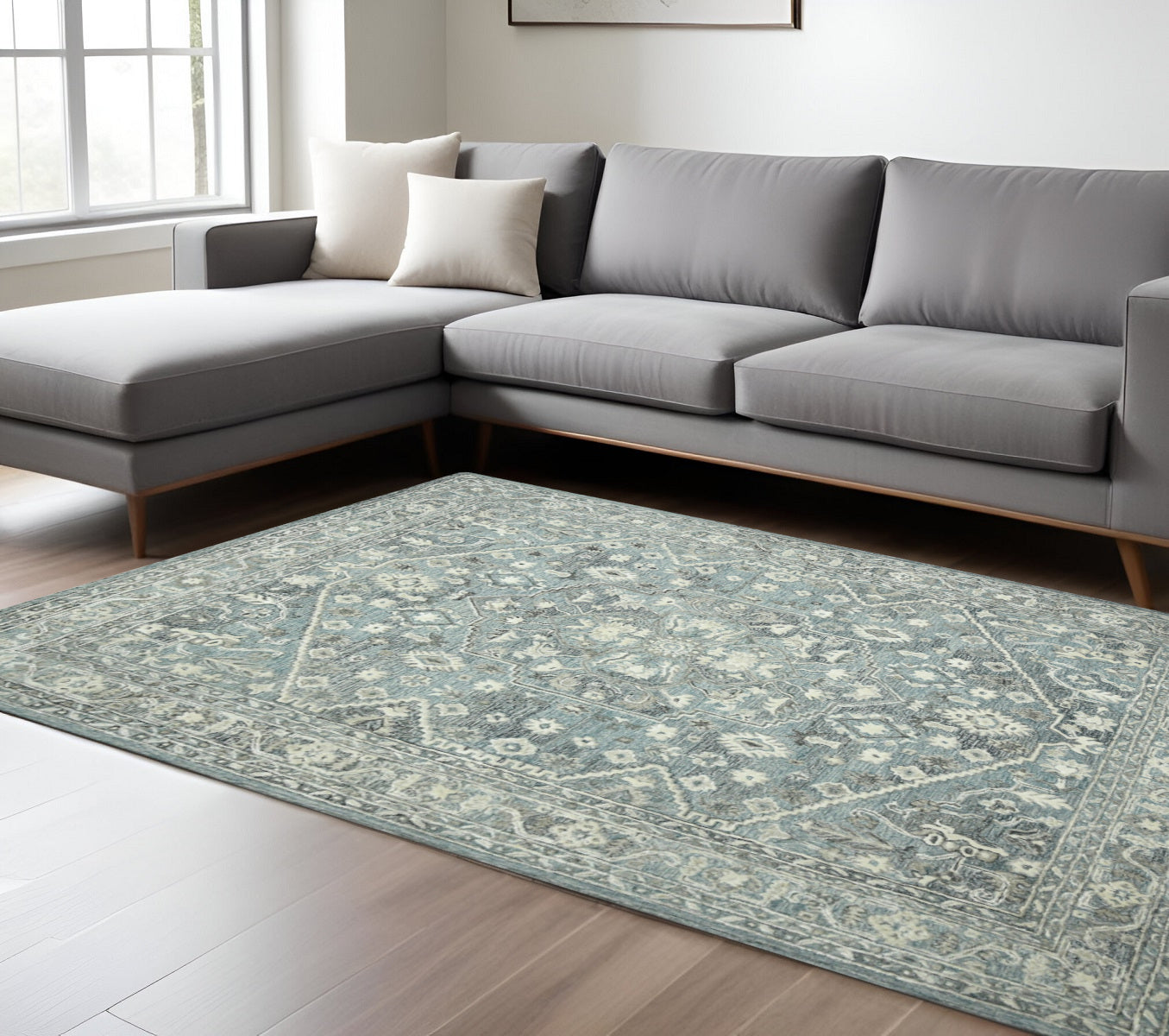 8 X 10 Sky Blue Gray And Ivory Wool Oriental Hand Tufted Area Rug