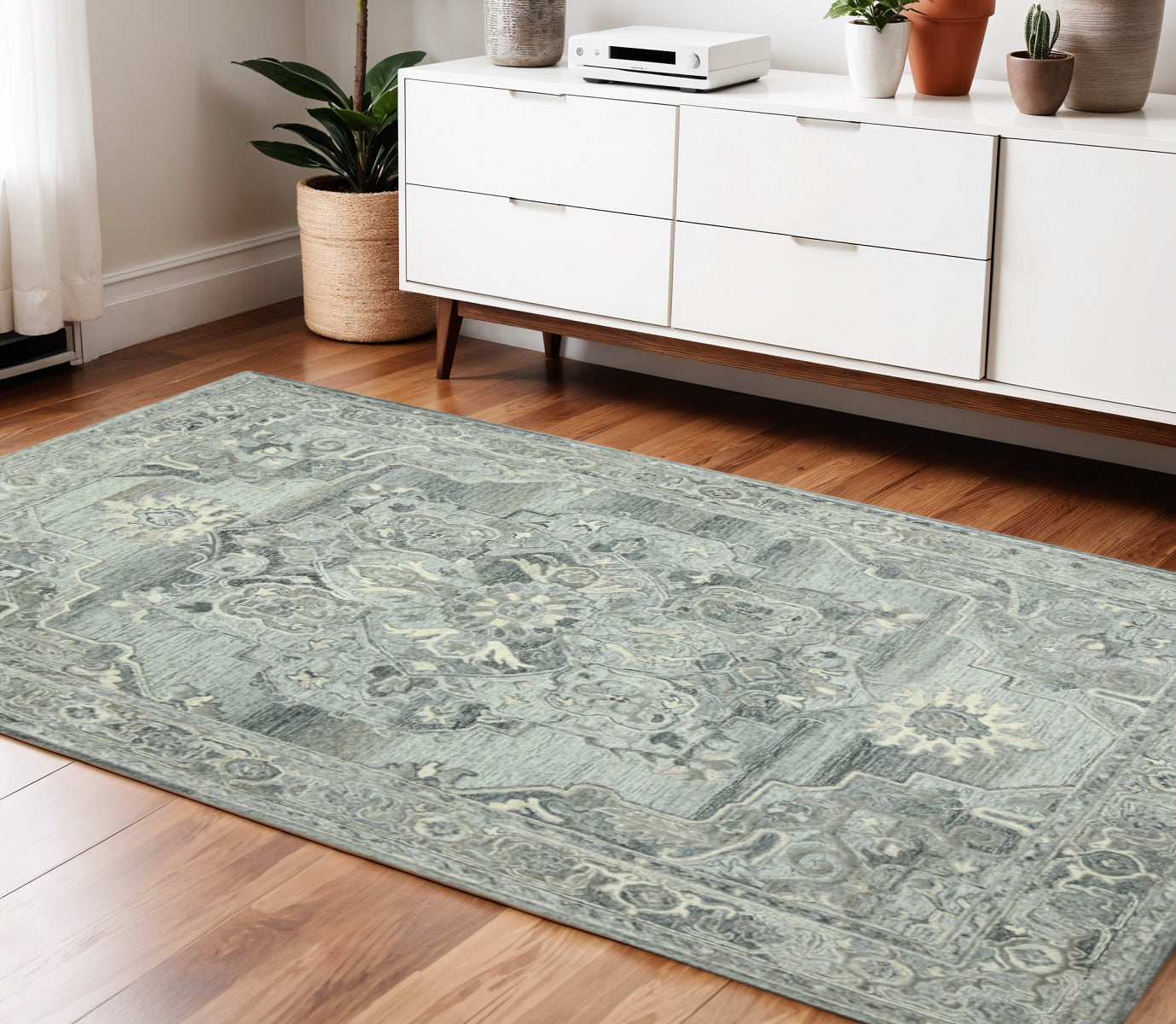 4 X 6 Gray Ivory And Light Blue Wool Oriental Hand Tufted Area Rug