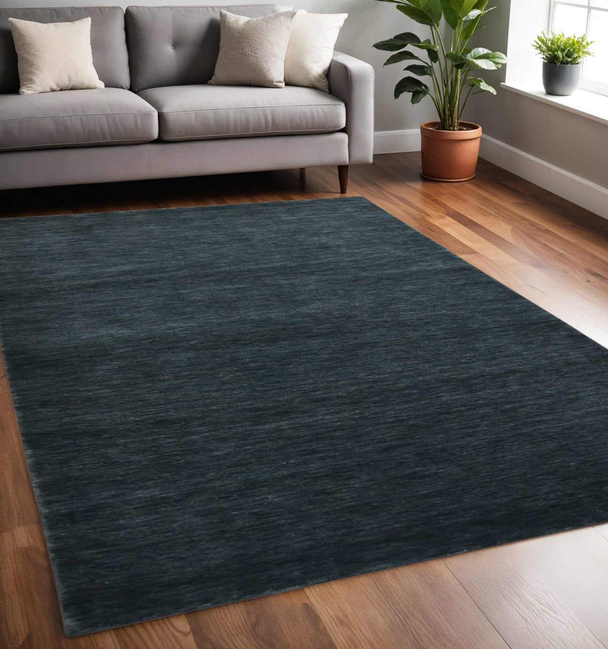 5 X 8 Dark Gray Wool Hand Woven Area Rug