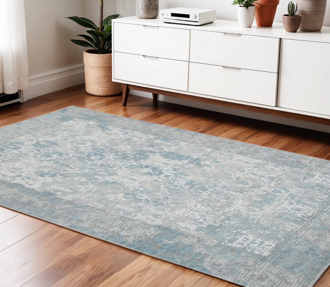 4 X 6 Gray Blue And Ivory Medallion Area Rug