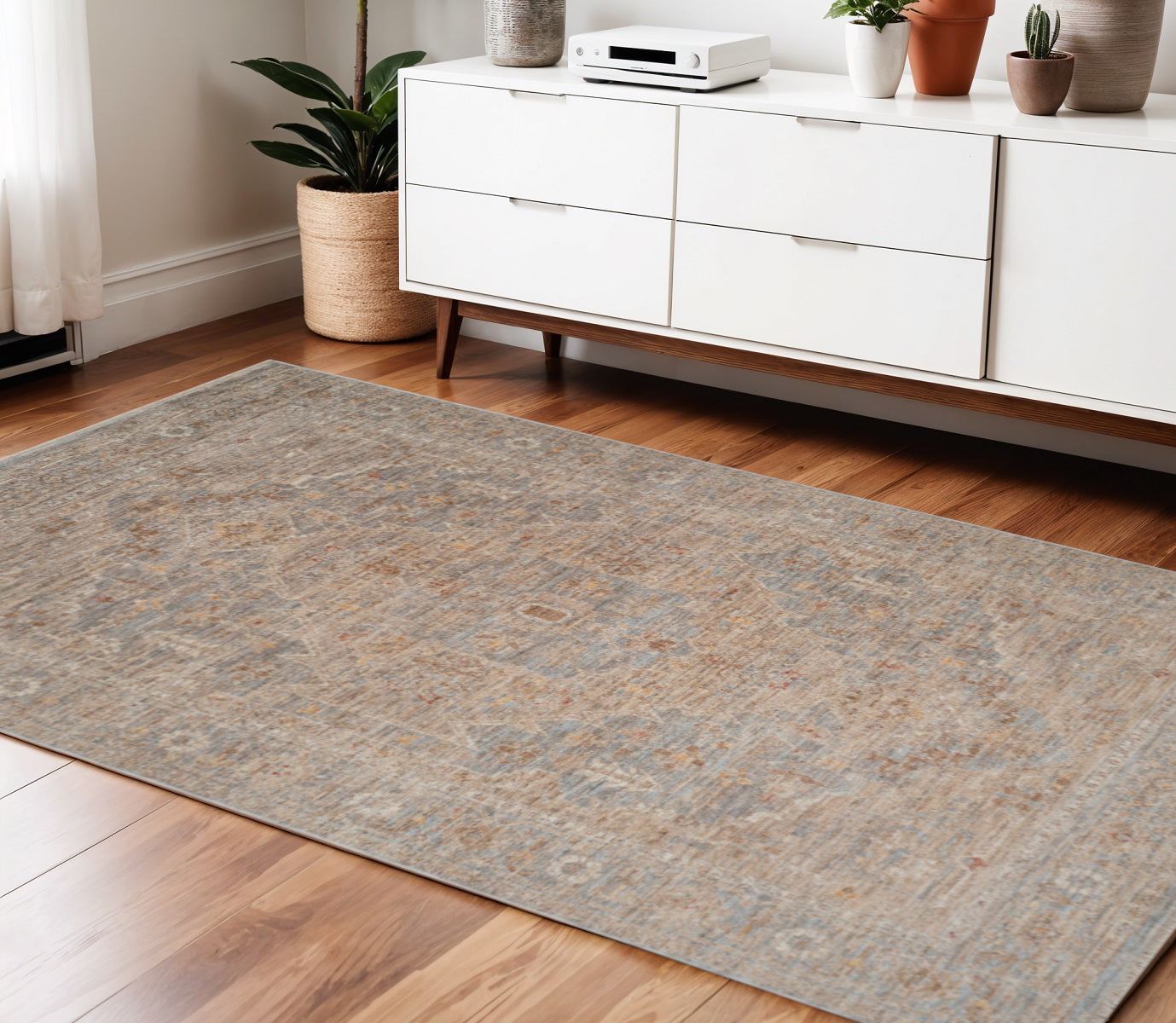 4 X 6 Blue And Sand Floral Medallion Area Rug With Fringe