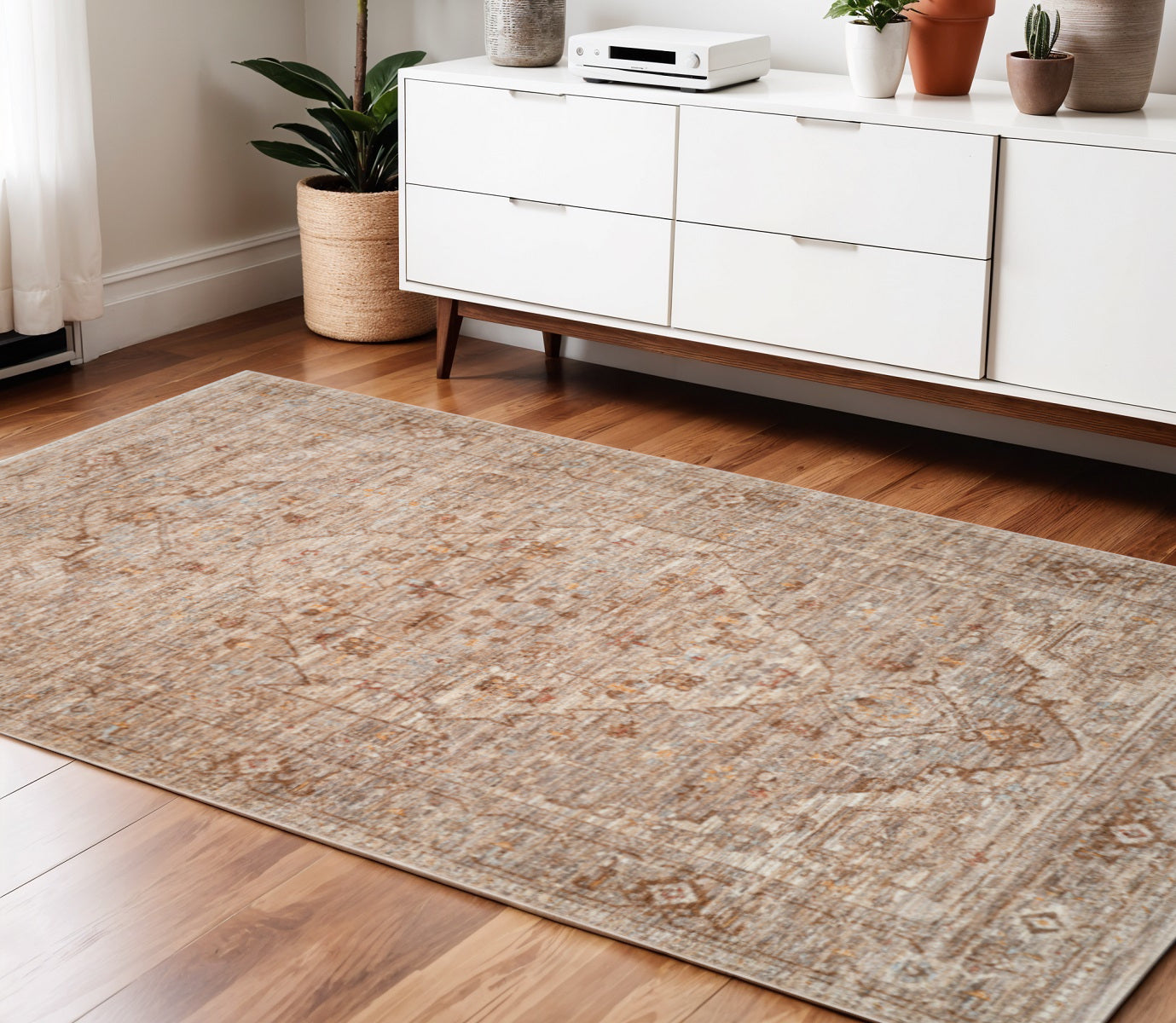 4 X 6 Beige And Brown Floral Medallion Area Rug With Fringe