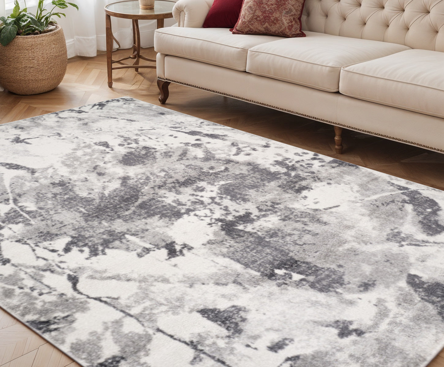 5 X 8 Ivory And Gray Abstract Area Rug