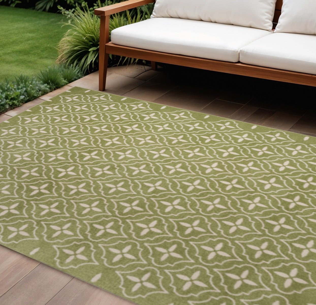 8 X 10 Green And Ivory Geometric Indoor Outdoor Area Rug