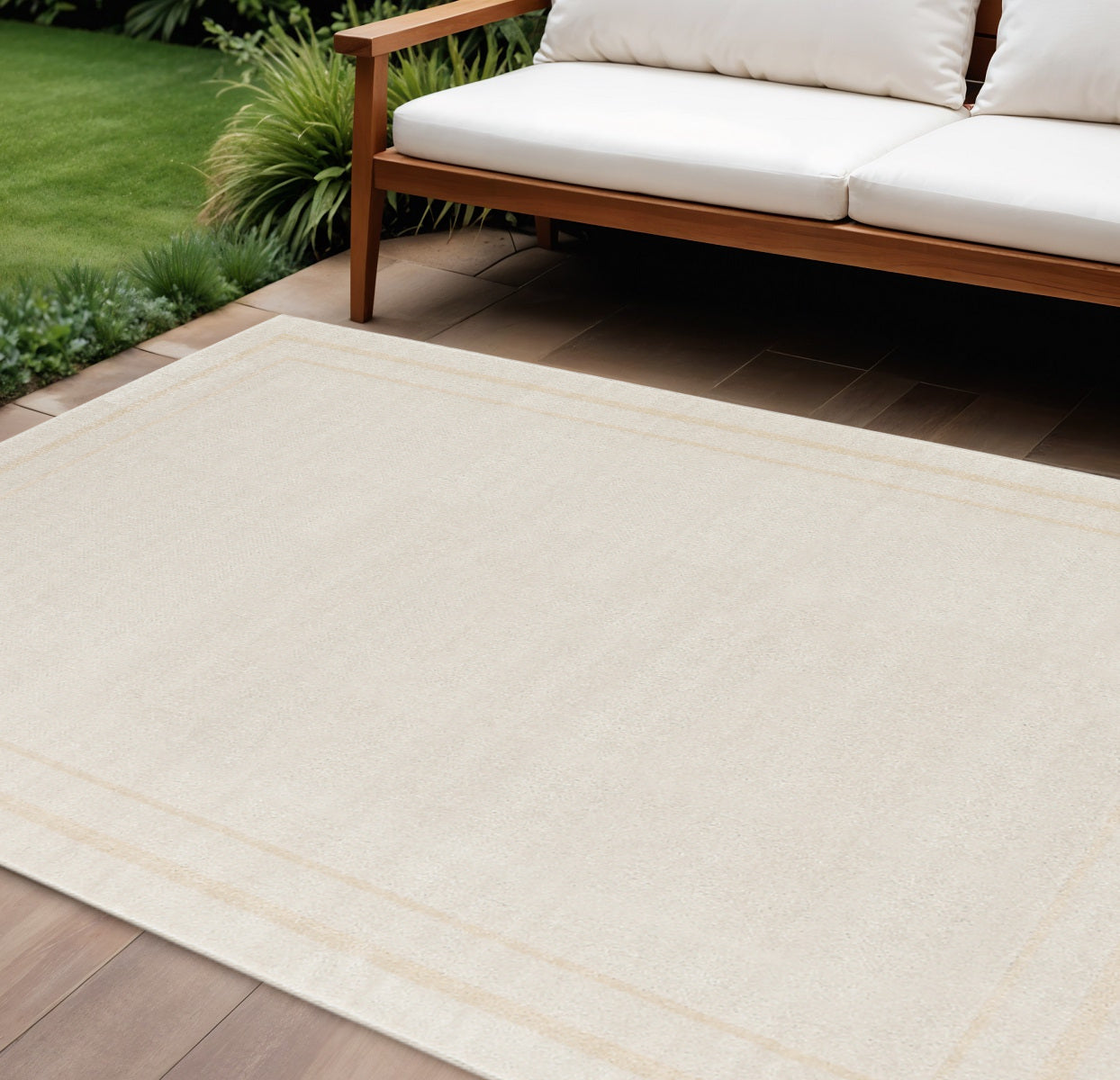 10 X 14 Ivory And Gold Indoor Outdoor Area Rug