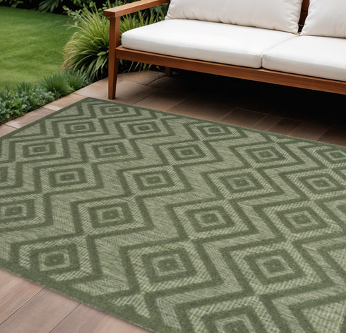 10 X 14 Green Geometric Indoor Outdoor Area Rug