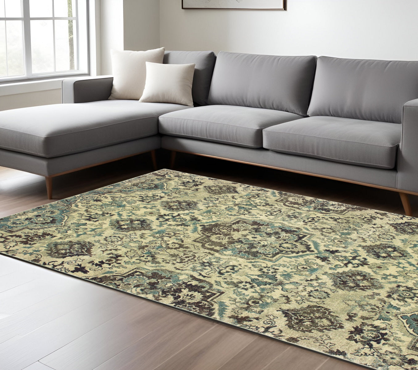 10' X 13' Ivory And Gray Oriental Area Rug