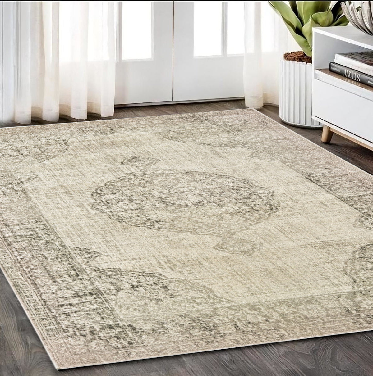 5' X 8' Ivory And Gray Oriental Distressed Area Rug