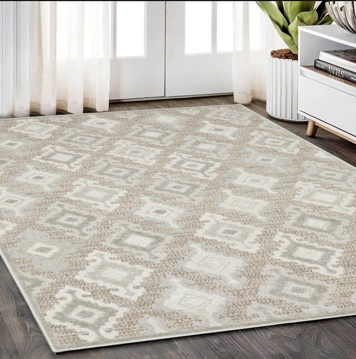 5' X 8' Beige And Gray Oriental Area Rug
