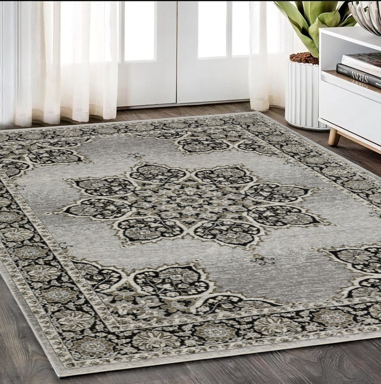 5' X 8' Gray And Black Medallion Area Rug With Fringe