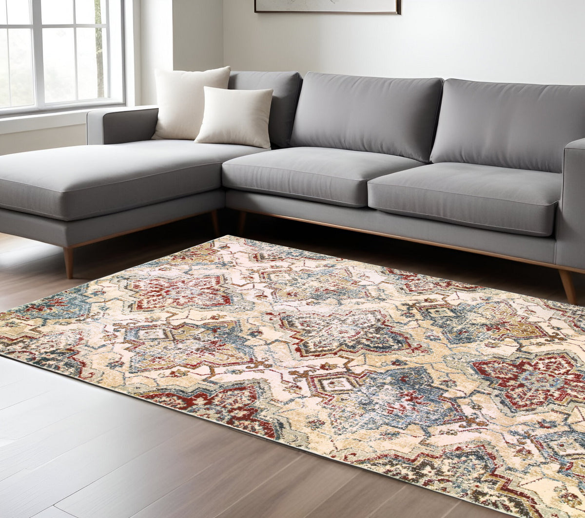 8' X 11' Ivory And Gold Oriental Area Rug