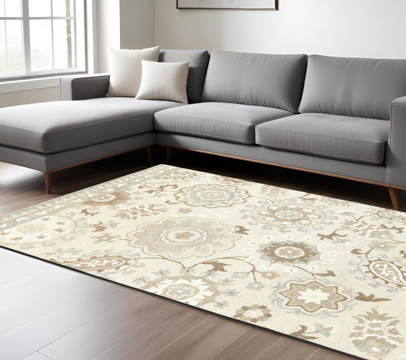 10' X 13' Ivory And Gray Wool Floral Hand Tufted Area Rug