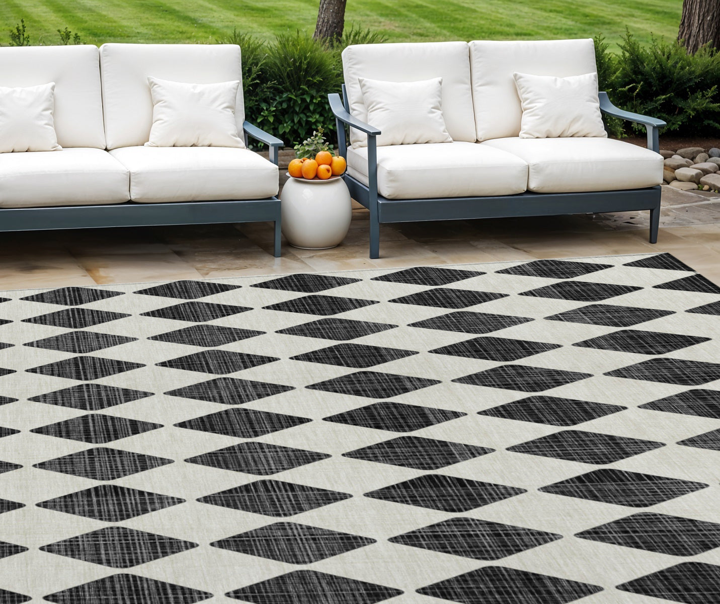 9' X 12' Black Geometric Washable Indoor Outdoor Area Rug