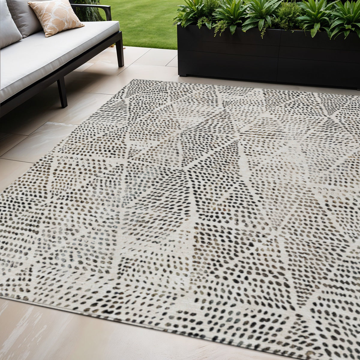 5' X 8' Ivory Charcoal And Beige Geometric Washable Indoor Outdoor Area Rug