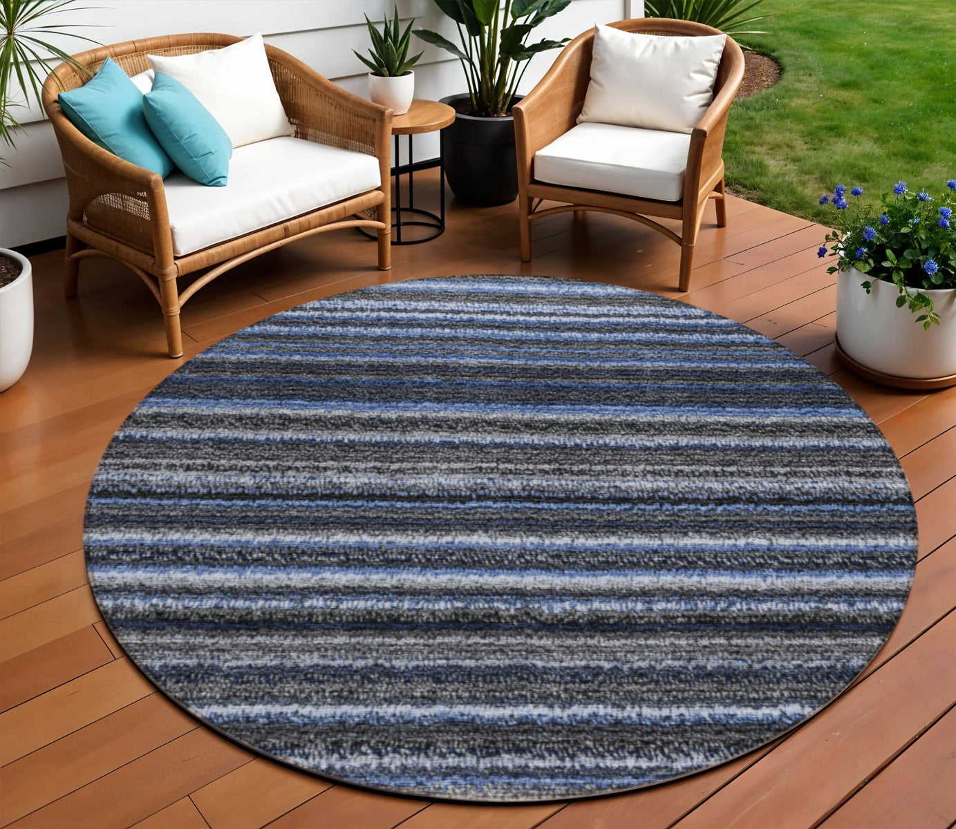 8' Denim Blue And Gray Round Striped Washable Indoor Outdoor Area Rug