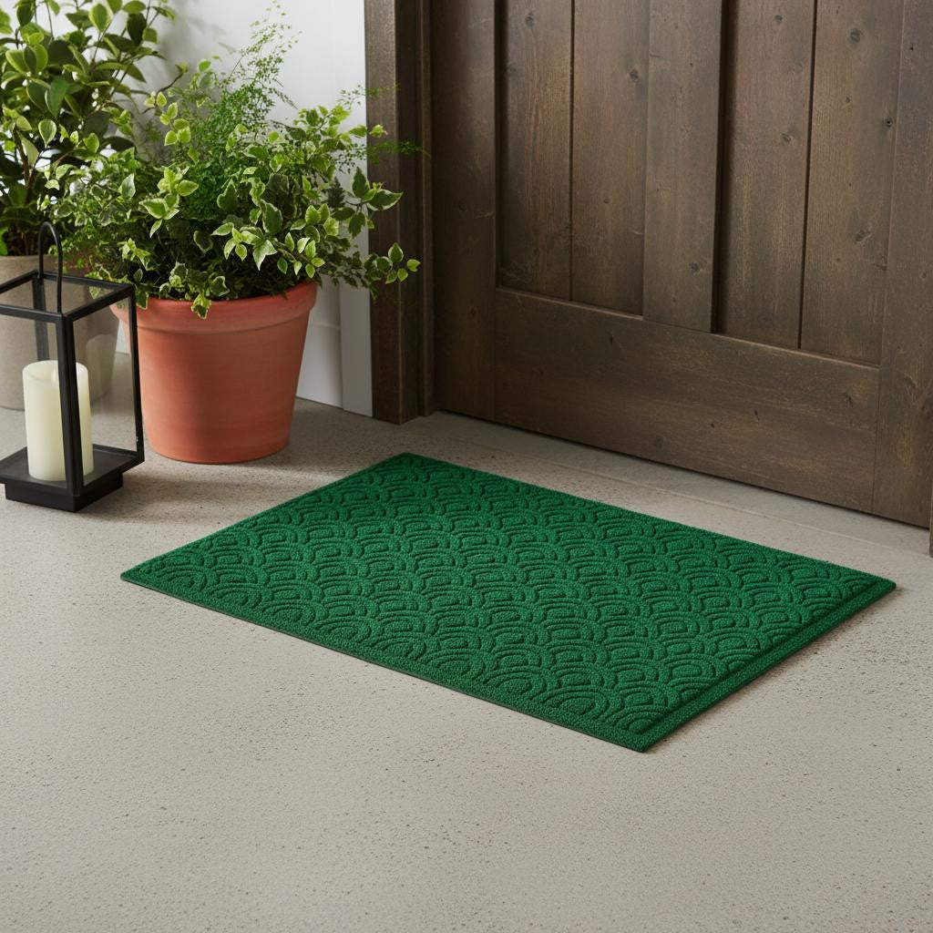 18 X 30 Green Geometric Indoor Outdoor Polypropylene Door Mat