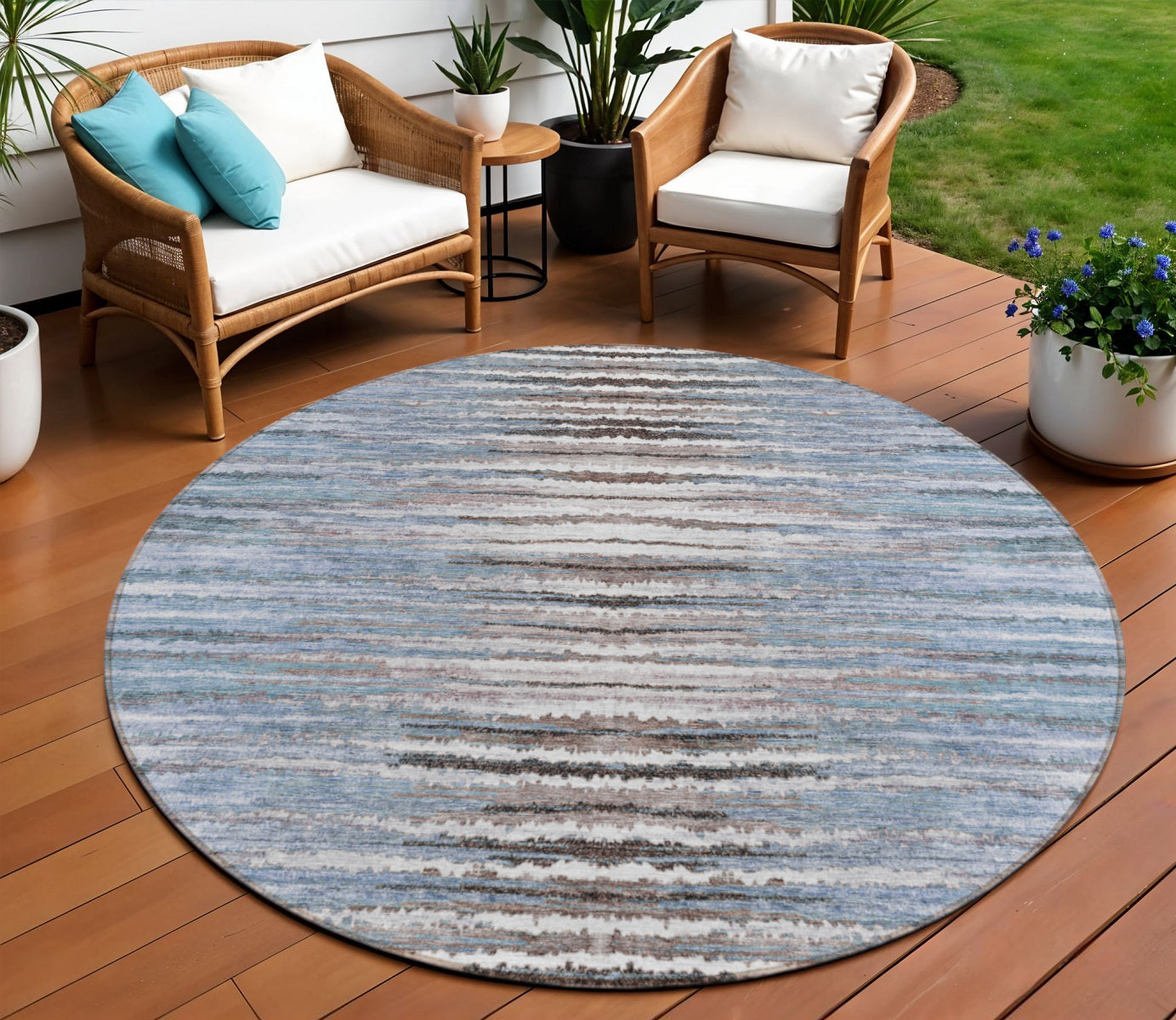 8' Sky Blue And Denim Blue Round Striped Washable Indoor Outdoor Area Rug