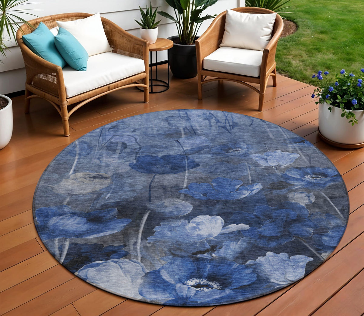 8' Navy Blue And Denim Blue Round Floral Washable Indoor Outdoor Area Rug
