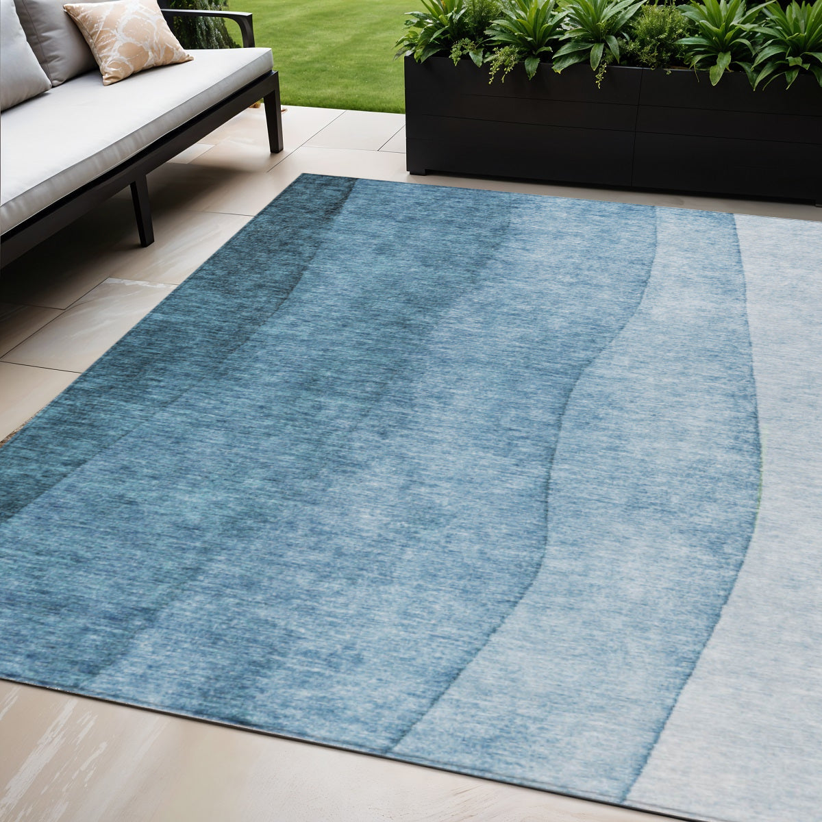 5' X 8' Denim Blue And Navy Blue Ombre Washable Indoor Outdoor Area Rug