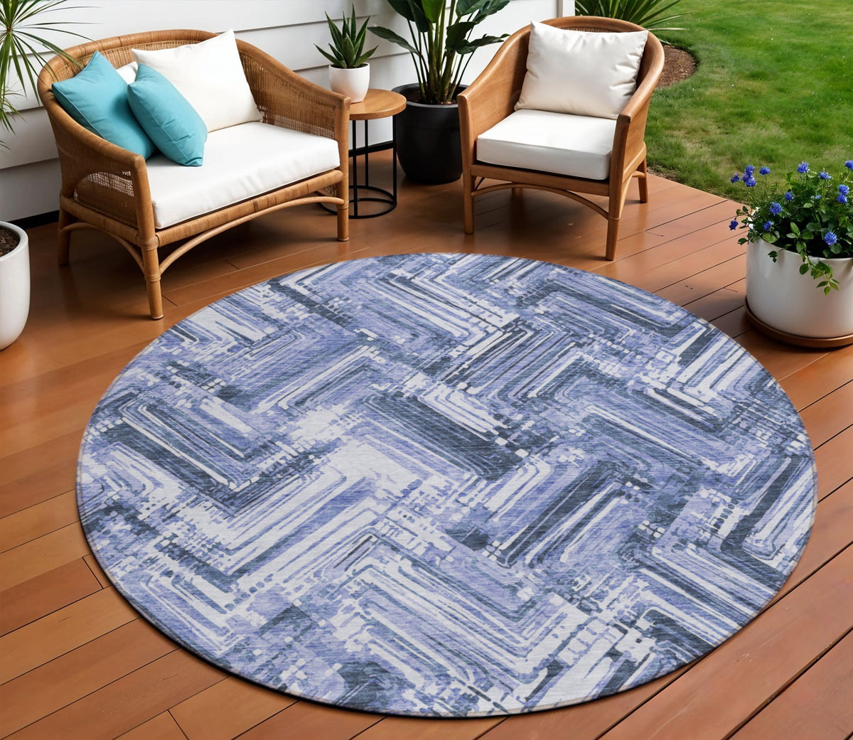 8' Navy Blue And Sky Blue Round Geometric Washable Indoor Outdoor Area Rug