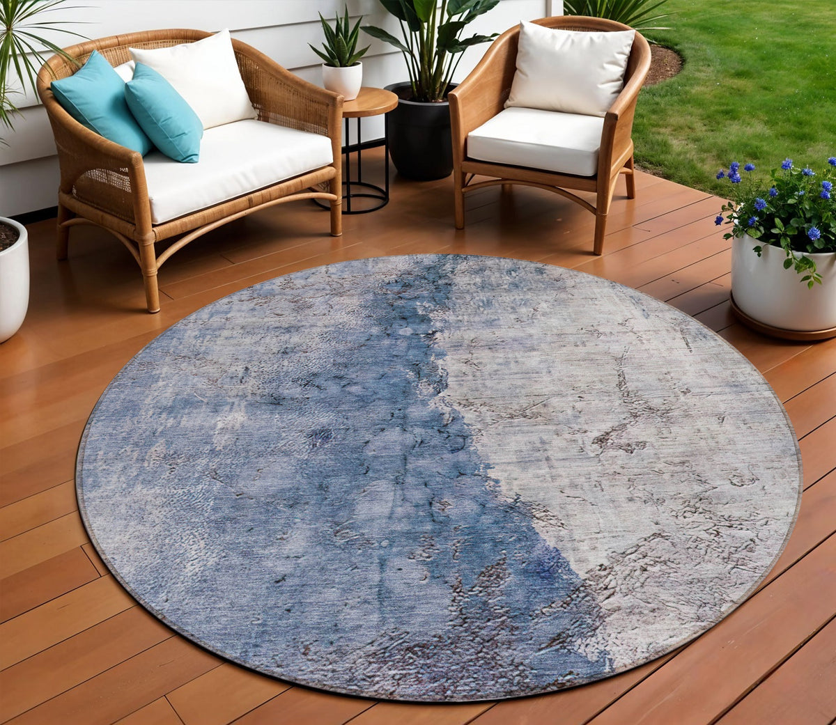 8' Navy Blue And Gray Round Abstract Washable Indoor Outdoor Area Rug