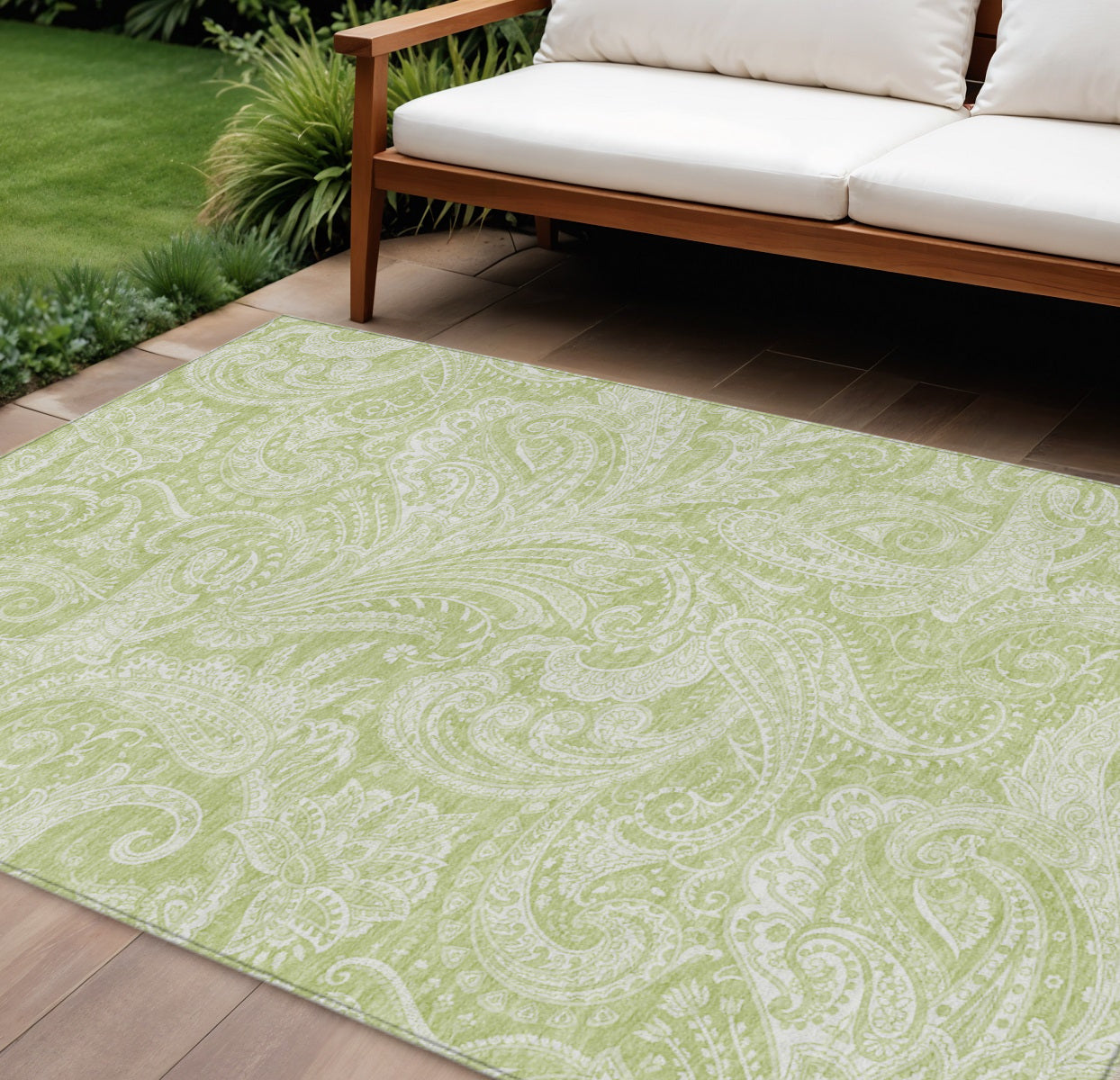 9' X 12' Green And Ivory Paisley Washable Indoor Outdoor Area Rug