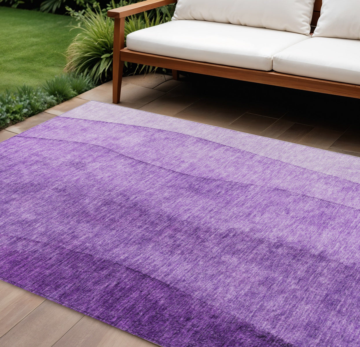 9' X 12' Purple And Lavender Ombre Washable Indoor Outdoor Area Rug