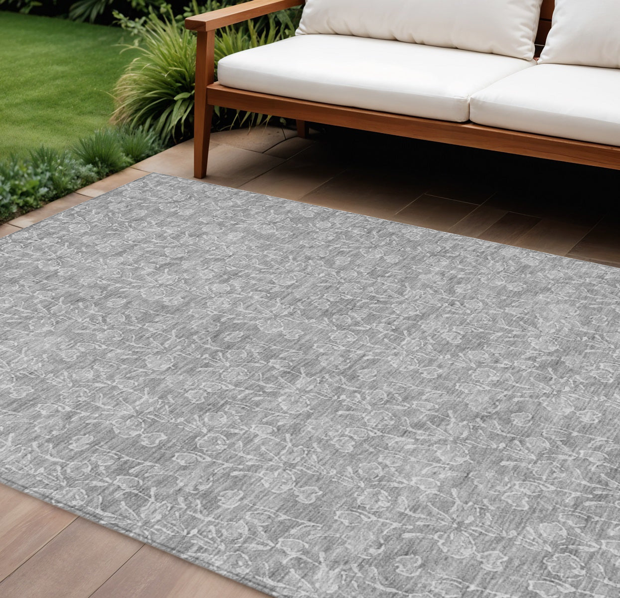 9' X 12' Silver And Ivory Floral Washable Indoor Outdoor Area Rug
