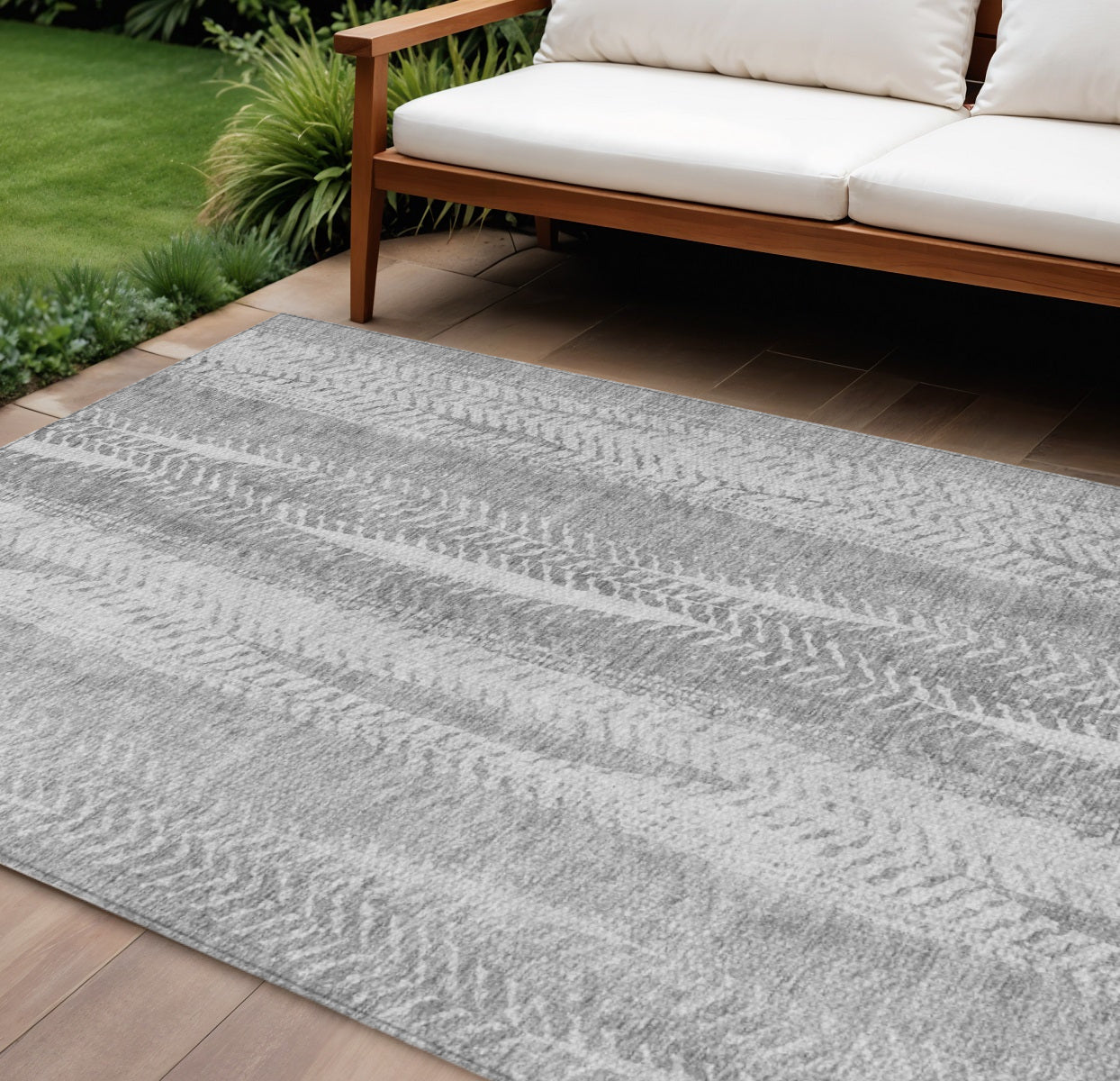 9' X 12' Silver Gray And Graphite Botanical Leaves Washable Indoor Outdoor Area Rug