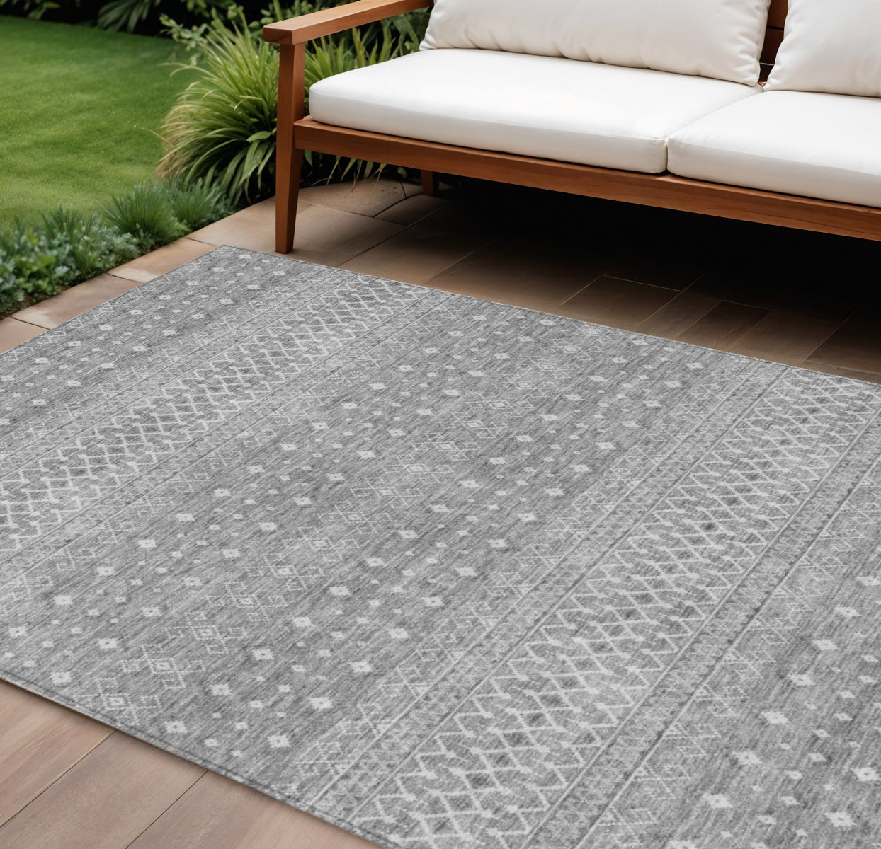 9' X 12' Silver Gray And Ivory Tribal Washable Indoor Outdoor Area Rug