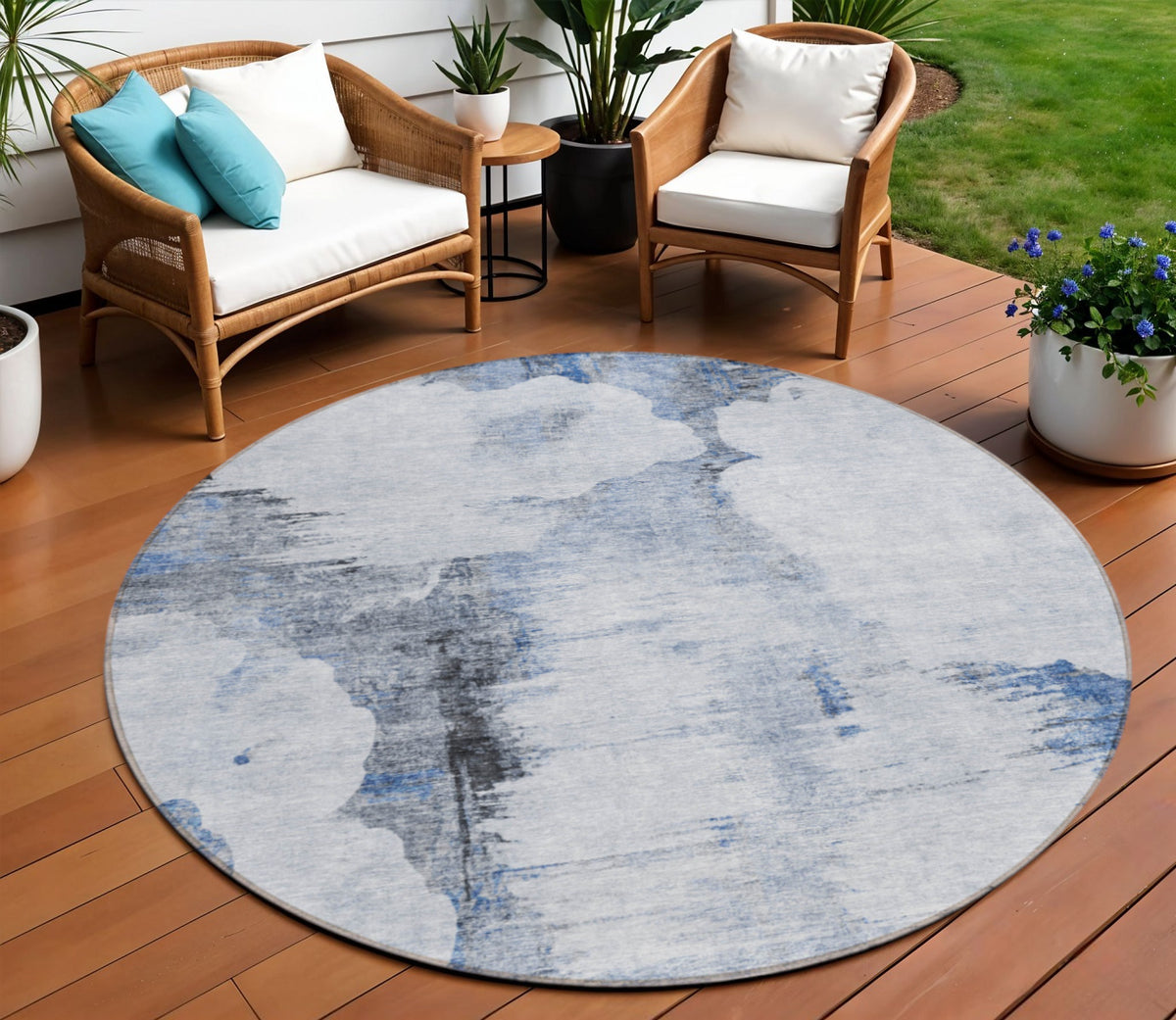 8' Navy Blue And Ivory Round Abstract Washable Indoor Outdoor Area Rug
