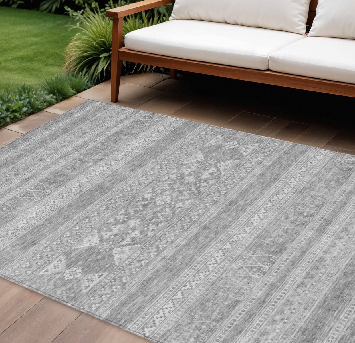 9' X 12' Silver Gray And Ivory Southwestern Washable Indoor Outdoor Area Rug