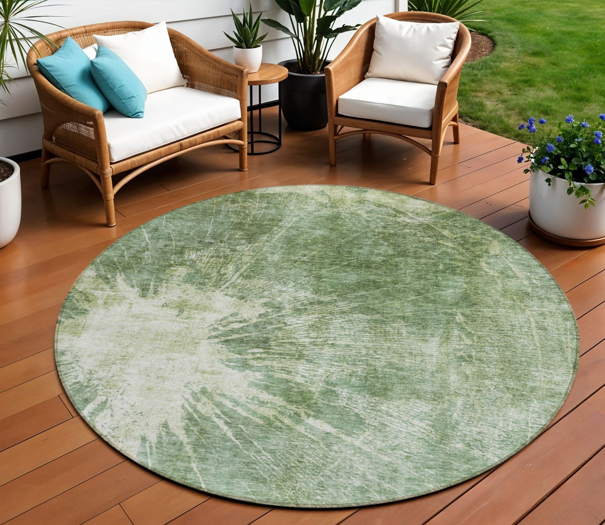 8' Fern Green And Artichoke Green Round Abstract Washable Indoor Outdoor Area Rug