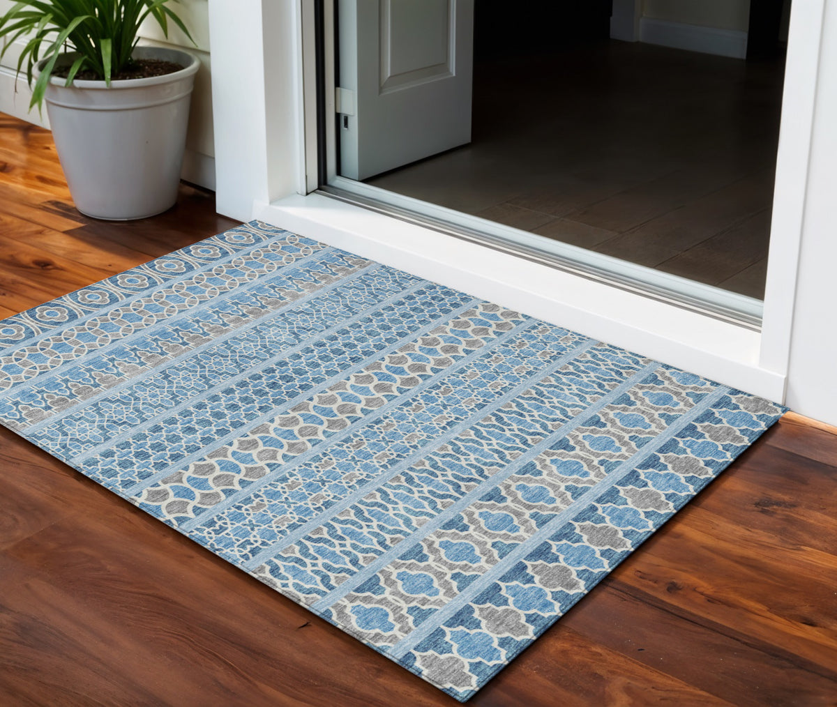 3' X 5' Sky Blue And Denim Blue Quatrefoil Washable Indoor Outdoor Area Rug