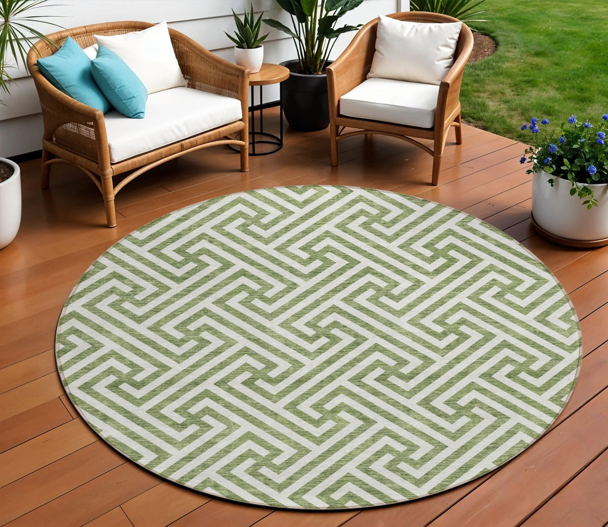 8' Green And Beige Round Geometric Washable Indoor Outdoor Area Rug