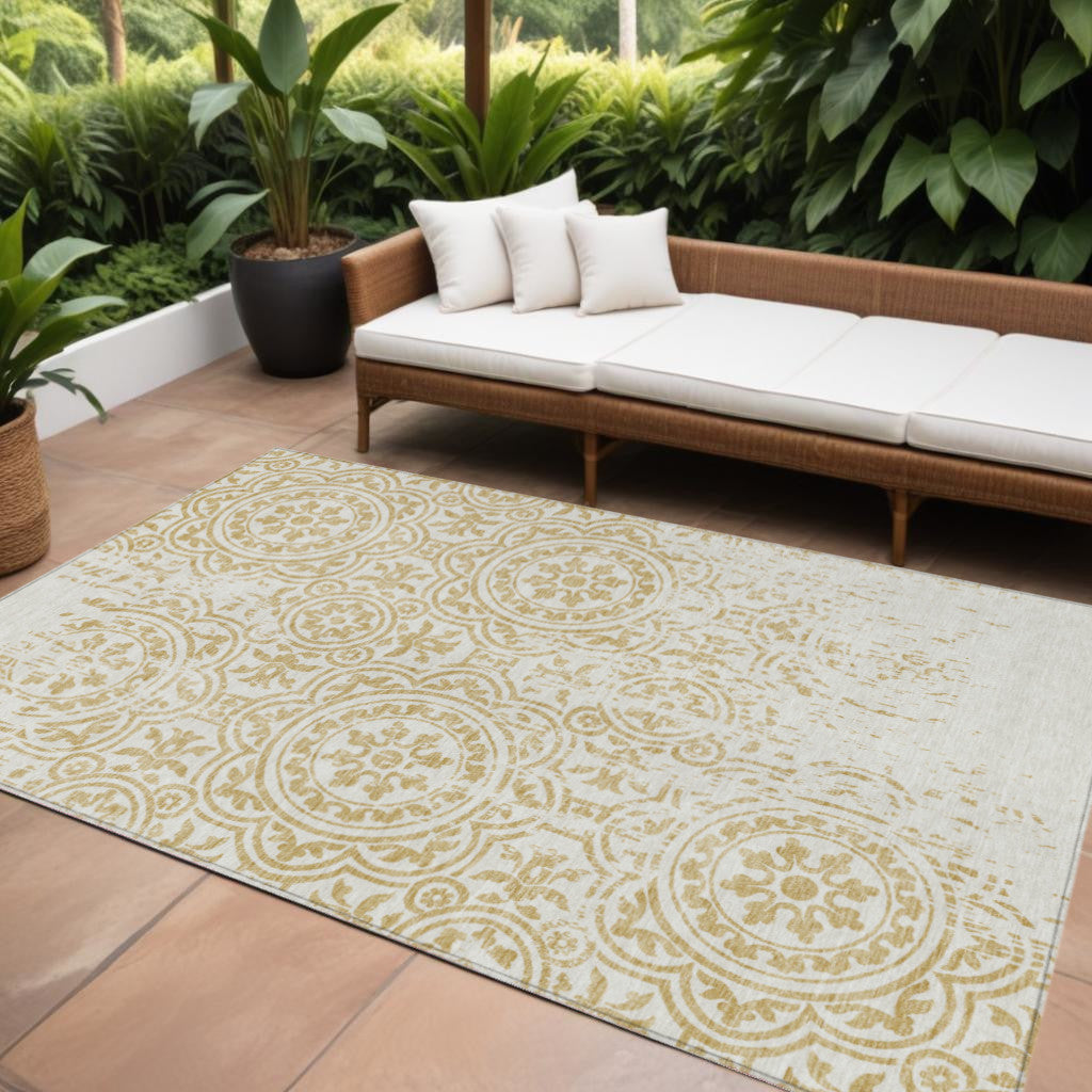 9' X 12' Gold And Ivory Medallion Washable Indoor Outdoor Area Rug