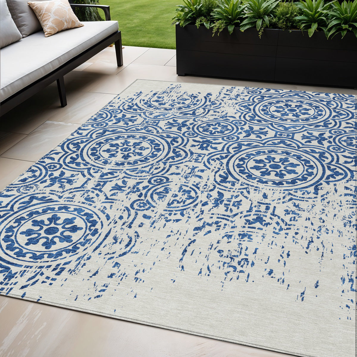 5' X 8' Navy Blue And Ivory Medallion Washable Indoor Outdoor Area Rug