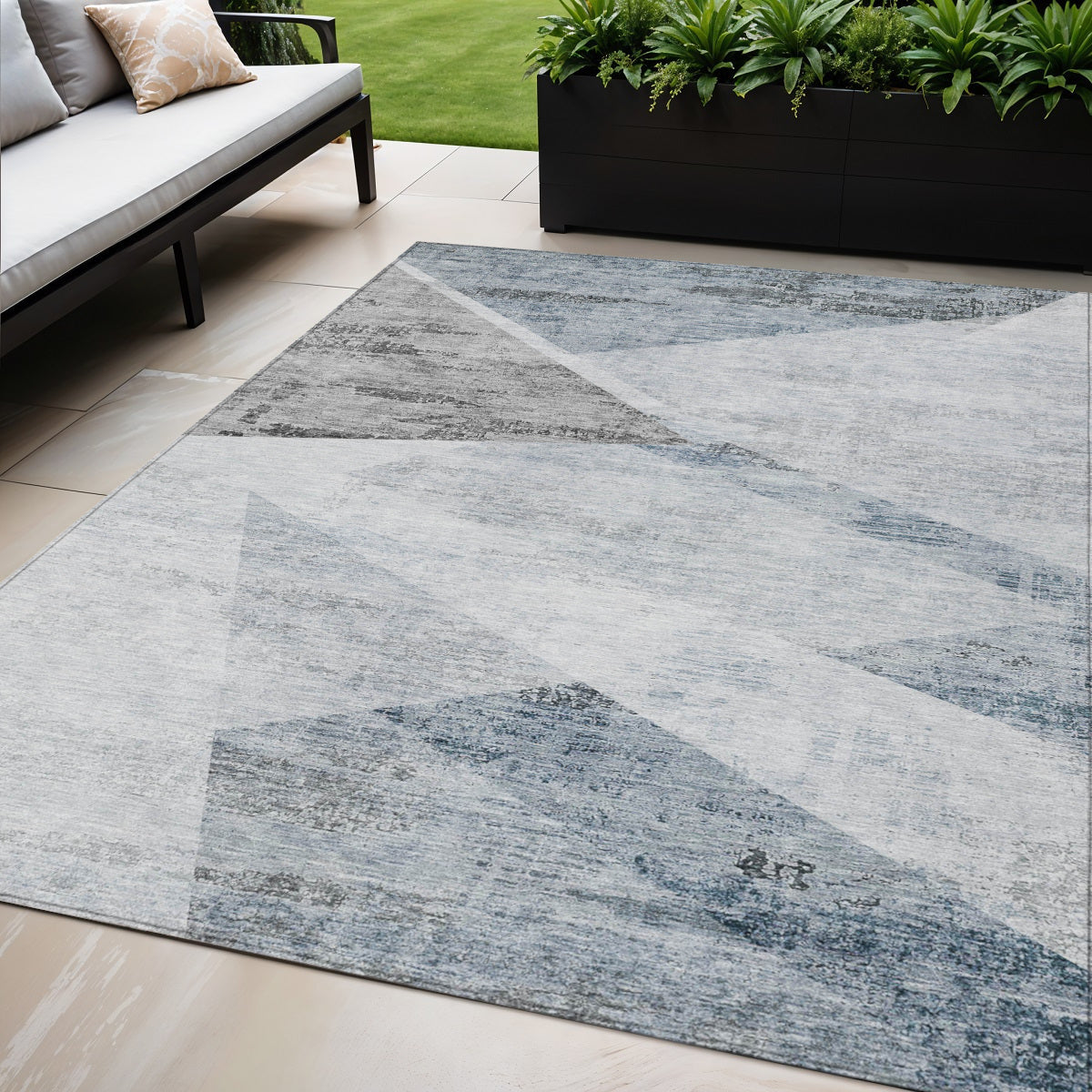 5' X 8' Sky Blue Gray And Charcoal Abstract Washable Indoor Outdoor Area Rug