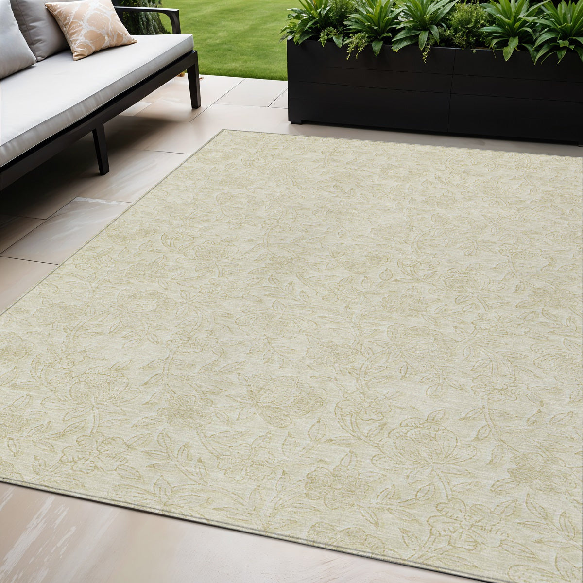 5' X 8' Ivory And Beige Floral Washable Indoor Outdoor Area Rug