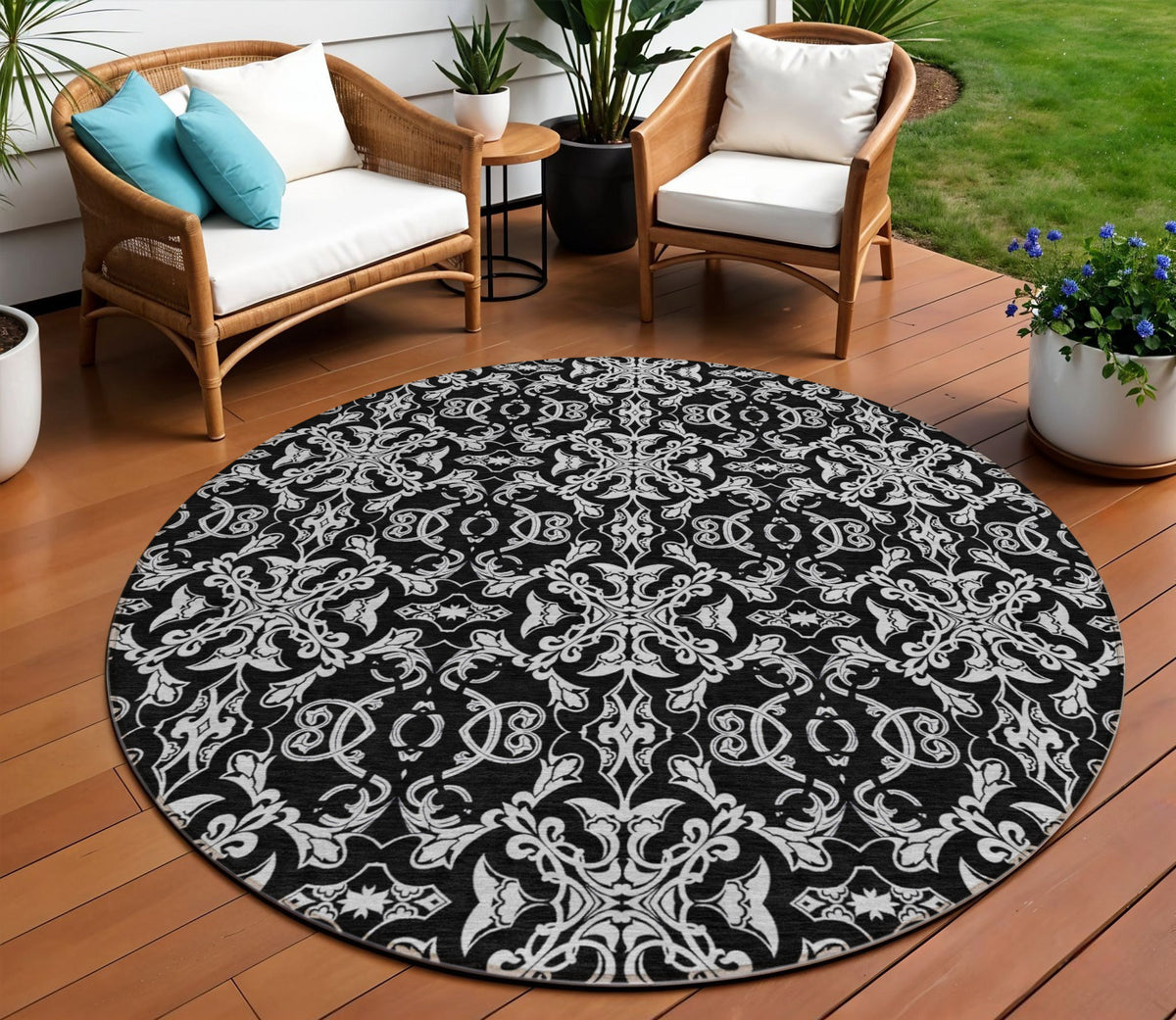 8' Ivory And Black Round Medallion Washable Indoor Outdoor Area Rug